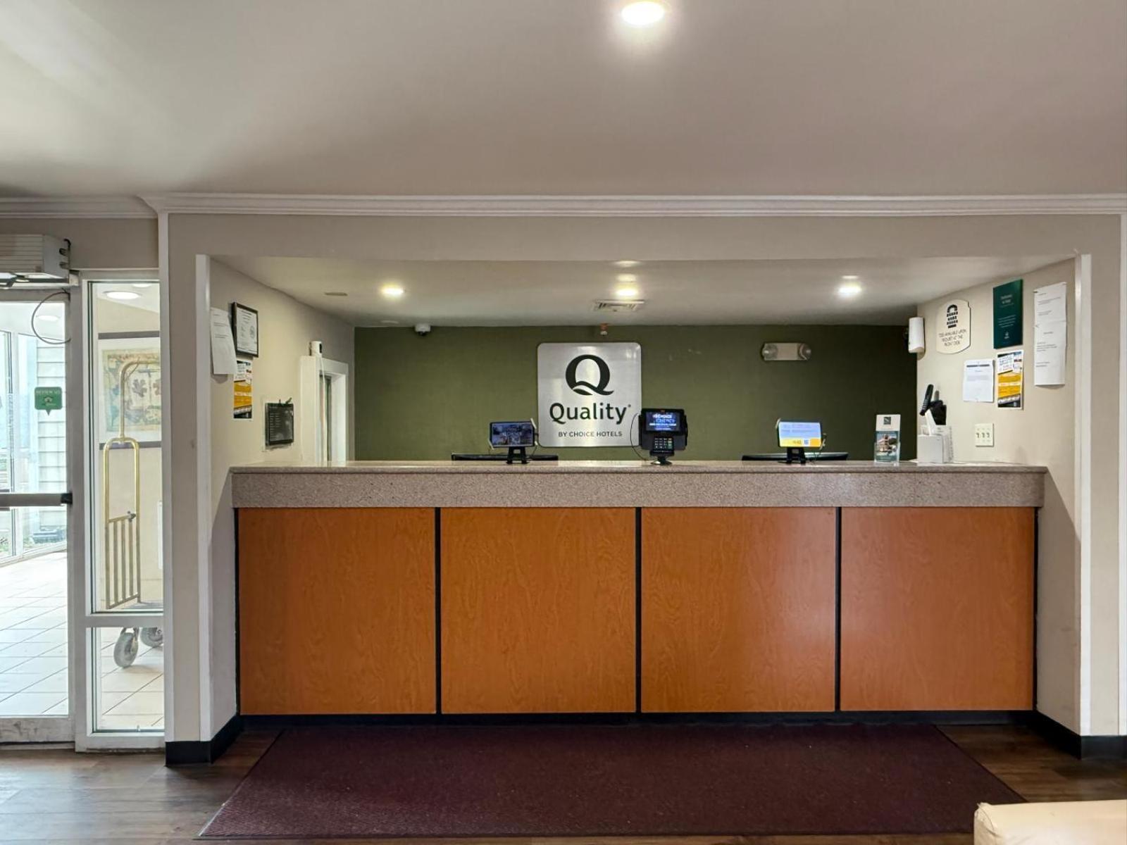 Quality Inn Newark Kültér fotó